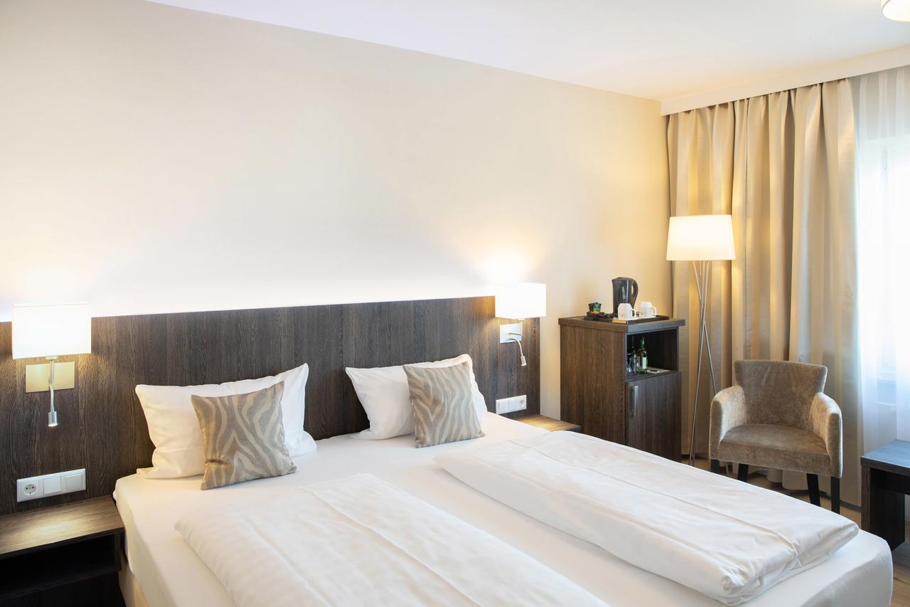 Hotel Twilling ซังคท์ พีเทอร์-ออร์ดิง ภายนอก รูปภาพ